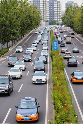 为什么汽油降价那么快?油价大跌原因？