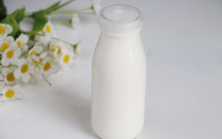 酸奶和牛奶的营养成分有什么差别？酸奶和牛奶哪个营养高？
