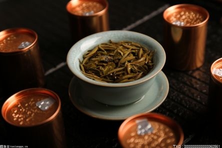 哪些茶属于红茶系列？红茶和绿茶哪个对身体更好？