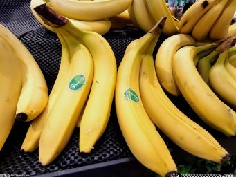 香蕉受冻后怎么处理 ？香蕉冻着解冻之后还能吃吗？